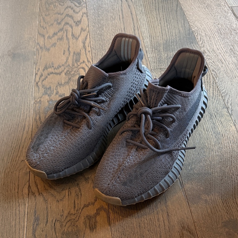 Yeezy Boost Men's Sneakers